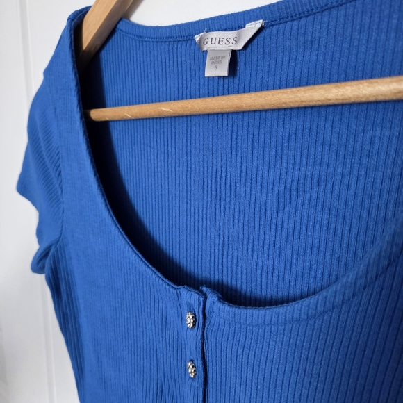 Elegant Guess Royal Blue Short Sleeve Tee - Picture 2 of 4